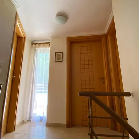 Dacha Na - Summer By The Sea Nikiti (Sithonia)