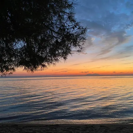 Дом отдыха Dacha Na - Summer By The Sea Никити